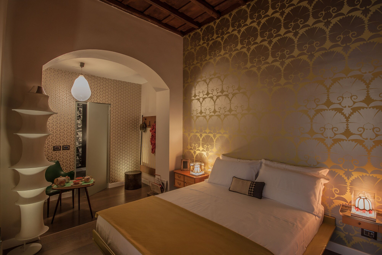 Bedroom 3, Frattina 57, Rome