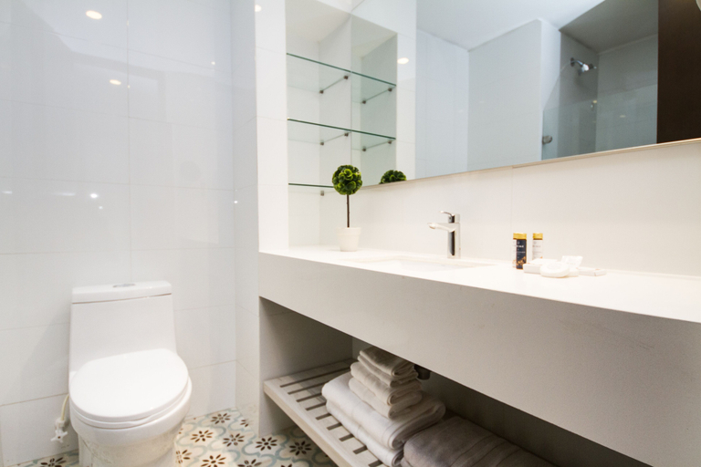 Bathroom 3, Samawi, San Andrés