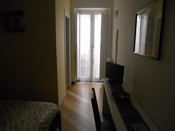 Bedroom 3, B&B Adelberga, Salerno