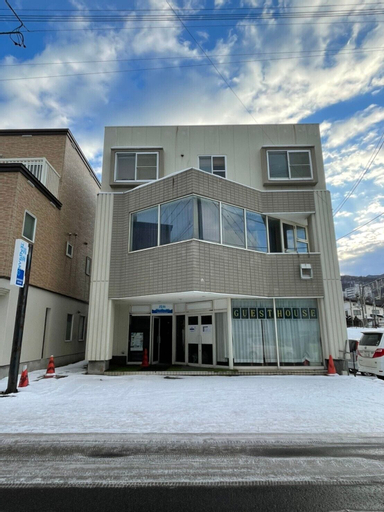 Zenibako House 1F, Otaru