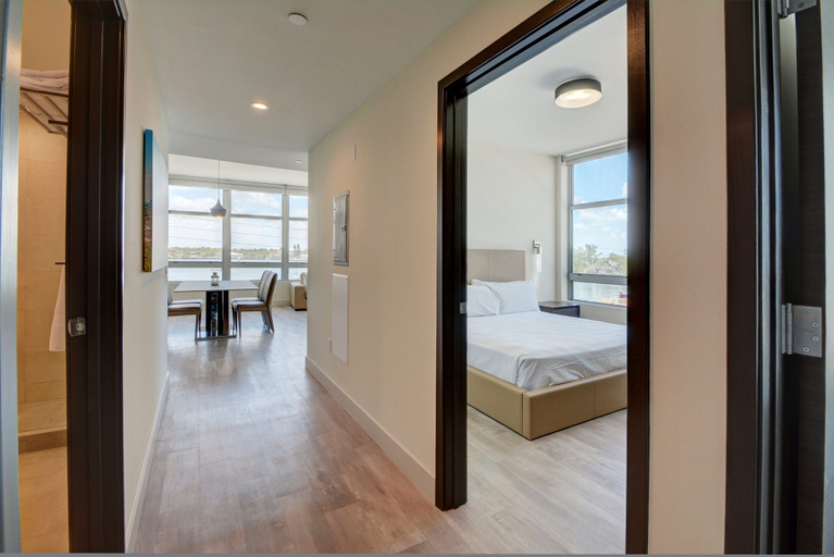 Bedroom 2, CH Luxury Condos & Studios On The Beach, Broward