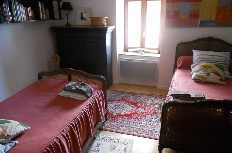 Bedroom 3, Ferme des Entremains, Rhône