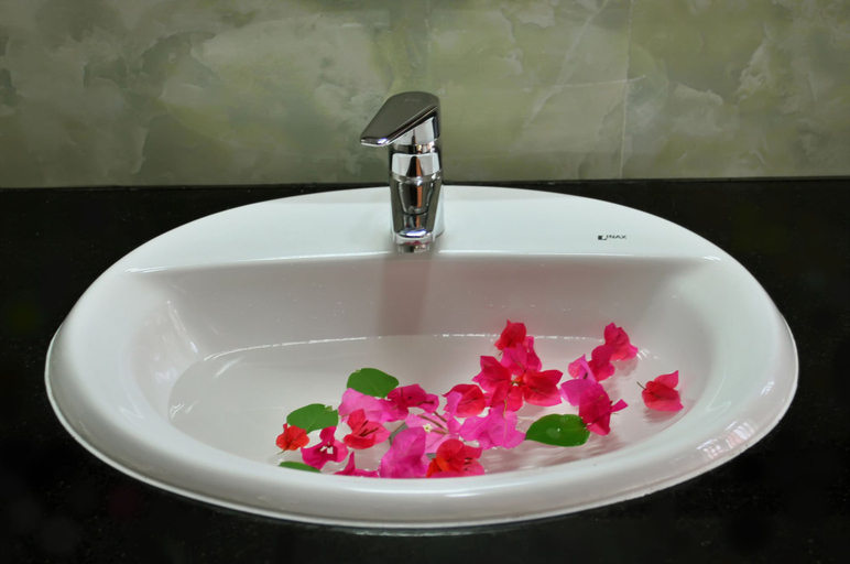 Bathroom 4, Dat Lanh Resort, La Gi
