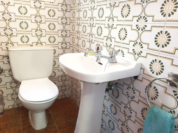 Bathroom 4, Apartamento 5754, Girona
