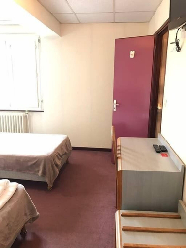 Bedroom 3, La Maison Carrée, Rhône