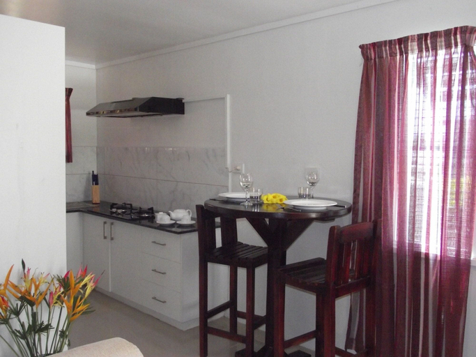 Others 5, Hibiscus Apartments Fiji, Ba