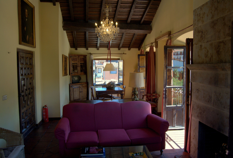 Others 5, La Casa de La Panadería, Salamanca