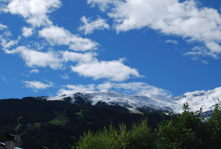 Others 5, Chalet Gardenia, Sondrio