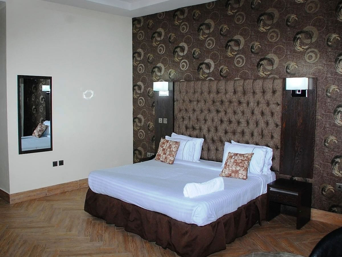 Bedroom 2, Oaklands Hotel Enugu, Enugu North