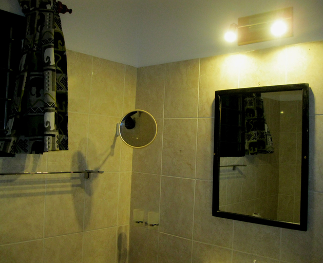 Bathroom 3, Jamboland-Diani, Msambweni