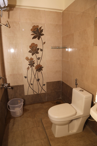 Bathroom 3, Hotel Blue bell, Bangalore