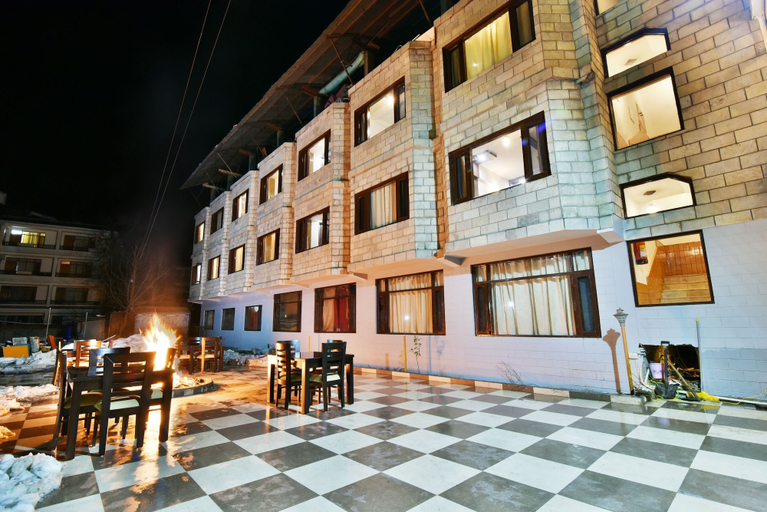 Exterior & Views 2, Kapoor Resort, Kullu