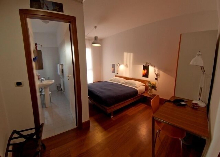 Bedroom 2, Certosa Hotel, Venezia