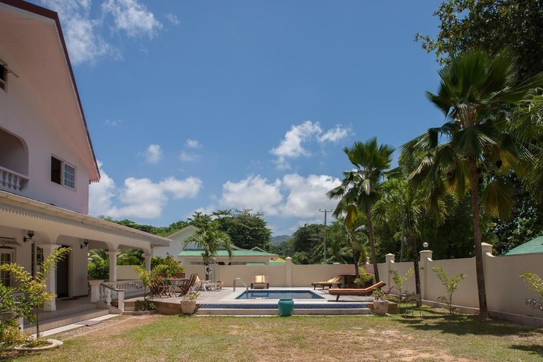 Exterior & Views 2, Villa Confort