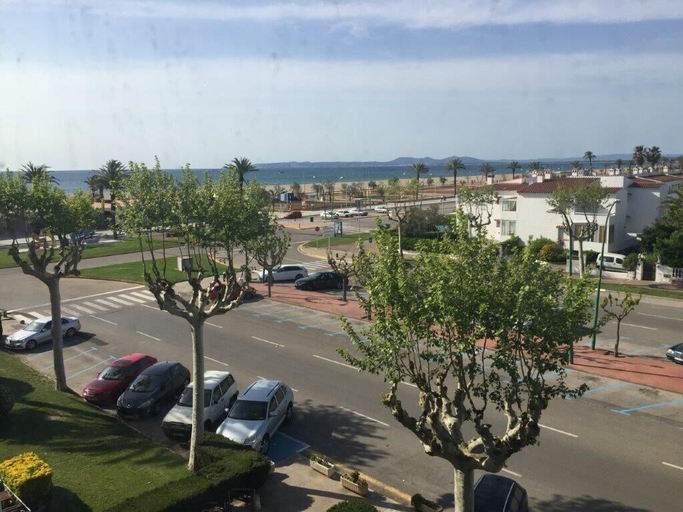 Others 4, Apartamento Inmobahia - BII - 317, Girona