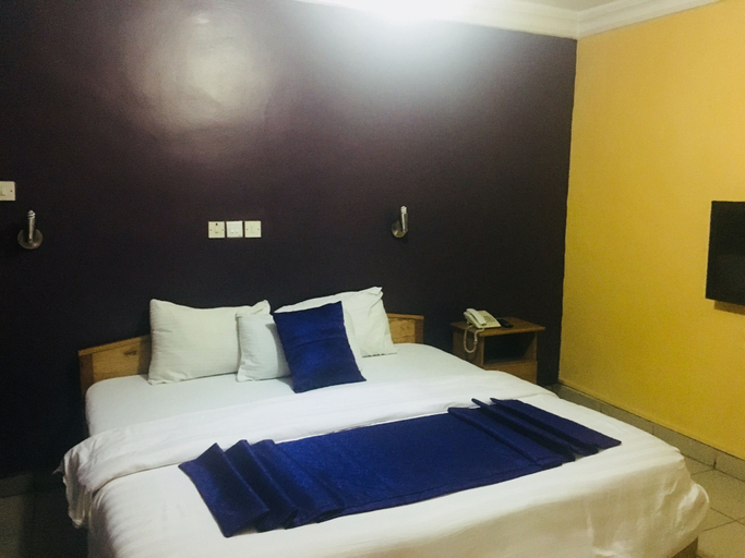 Bedroom 2, Divine Fountain Ajao, Mushin