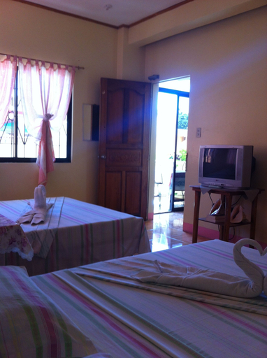 Bedroom 2, Merly's Place Cottages, Malay