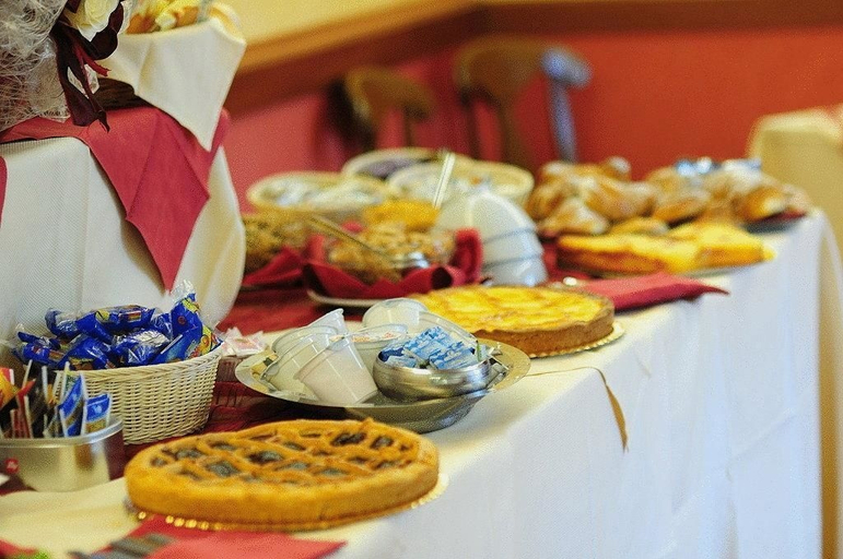 Food & Drinks 4, Albergo Paradiso, Rome