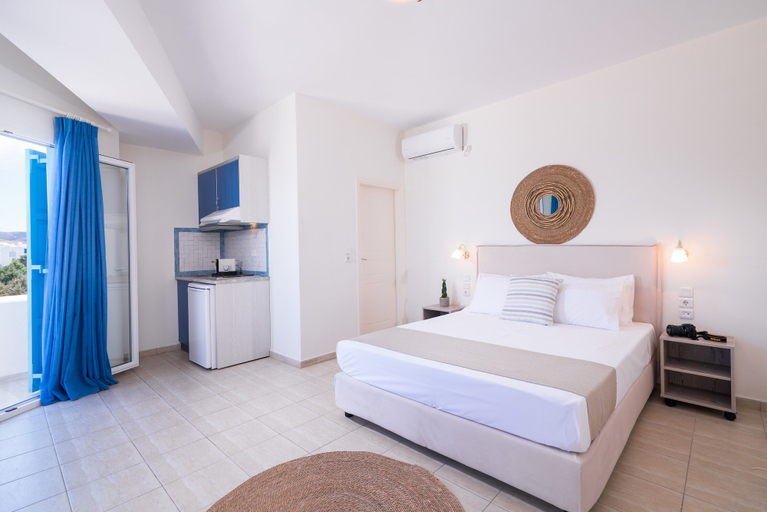 Bedroom 2, Domus Litus, South Aegean