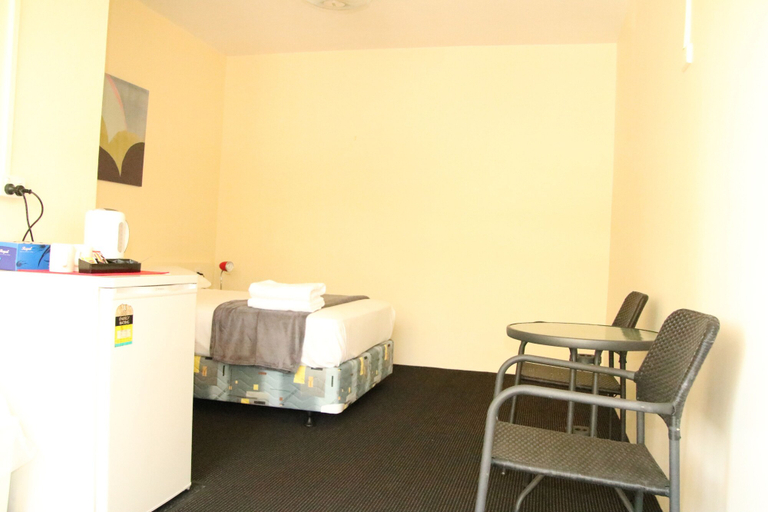Bedroom 3, Crocodilly Inn - Hostel, Darwin
