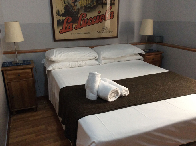 Bedroom 4, Vacanze Romane 2, Rome