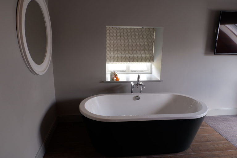 Bathroom 3, The New Inn - Yealand, Lancashire