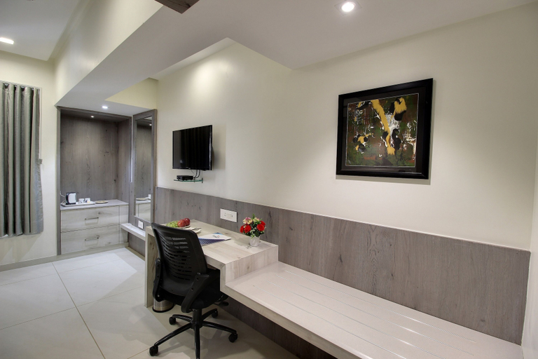 Bathroom 4, SVASTI Inn Jamnagar, Jamnagar