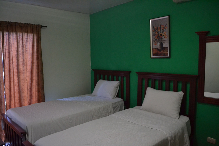 Bedroom 3, Hotel Renacer, Distrito Nacional