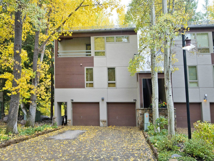 Exterior & Views 2, Millrace 7-B, Eagle
