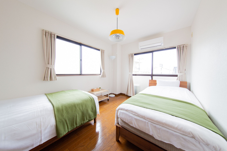 Bedroom 1, UPGRAND Tsukamoto, Osaka