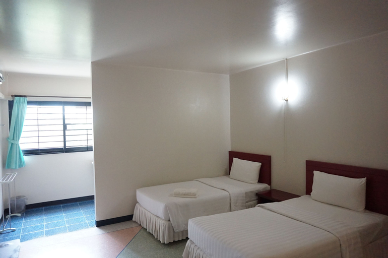 Bedroom 4, Srisomthai Hotel, Muang Ubon Ratchatani