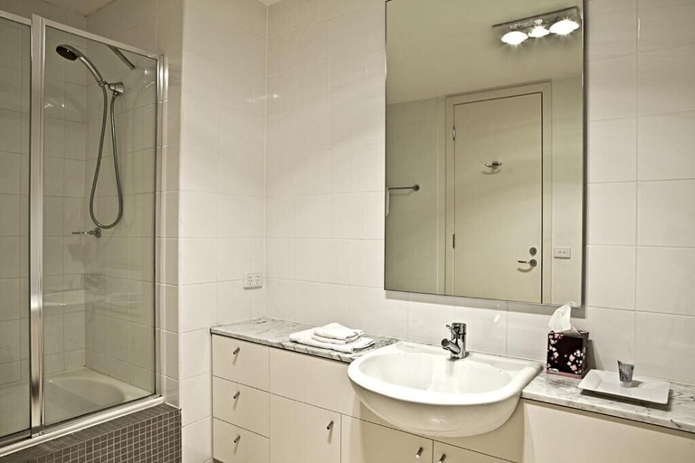 Bathroom 4, Brighton Bay Apartments, Melbourne