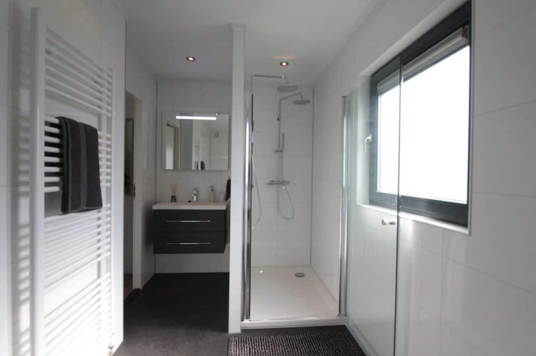 Bathroom 4, Europarcs Marina Strandbad, Steenderen