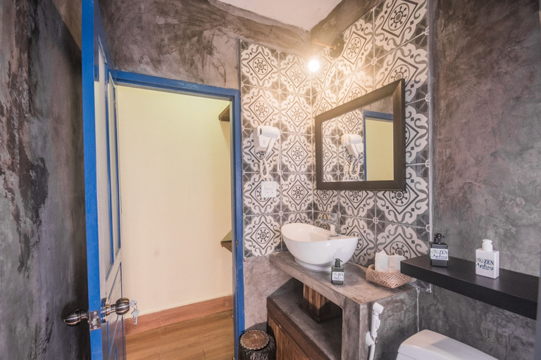 Bathroom 5, Maison Zen Aphay, Luang Prabang