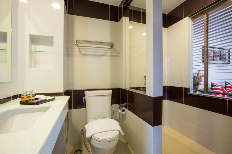 Bathroom 5, Riche Hua Hin, Hua Hin