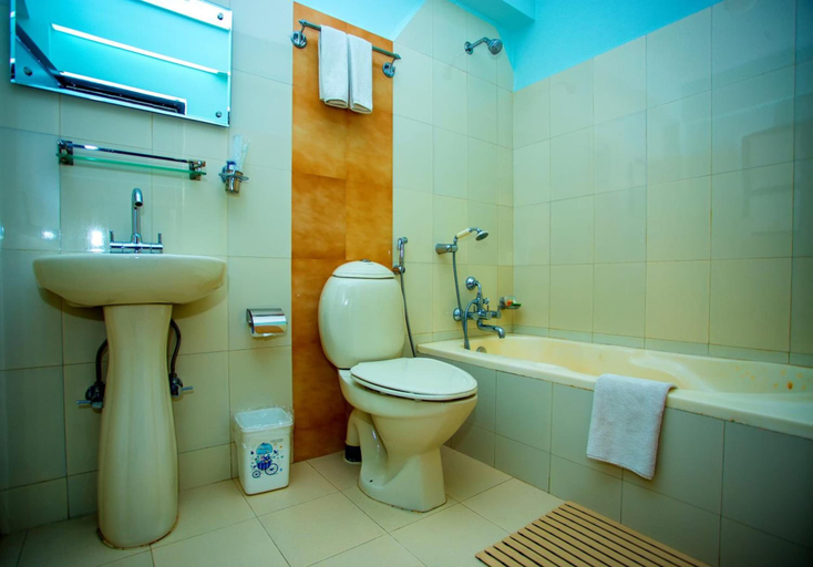 Bathroom 4, Hotel Tara, Gandaki