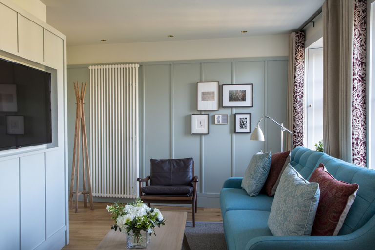 Others 5, Abbey Strand Apartments, at Holyrood, Edinburgh
