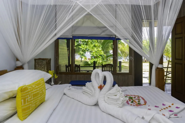 Bedroom 5, Aureum Palace Hotel & Resort, Ngwe Saung, Bassein
