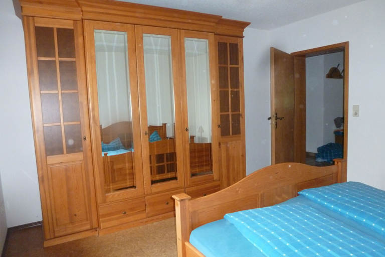 Bedroom 2, Rommelehof, Ortenaukreis