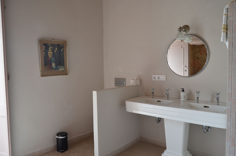 Bathroom 4, Eole Tarifa Apartments, Cádiz