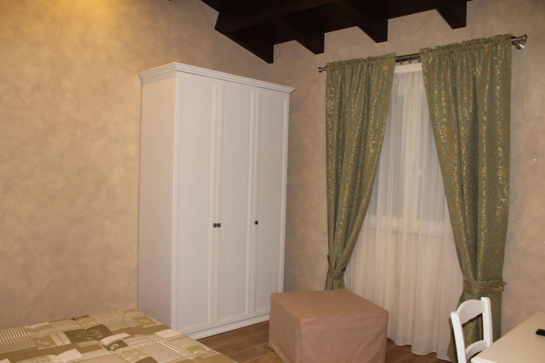 Bedroom 2, La Villetta sul Mavone, Teramo