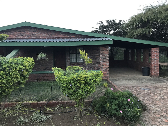 Exterior & Views 2, Our Place, Vhembe