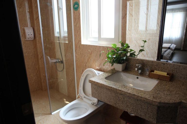 Bathroom 3, Huynh Duc 2 Hotel, Cao Lanh