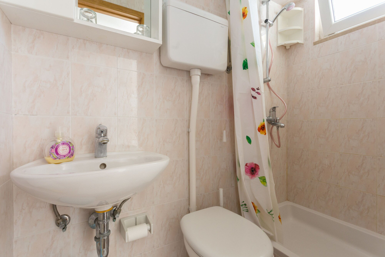 Bathroom 5, Guest House Luce, Dubrovnik