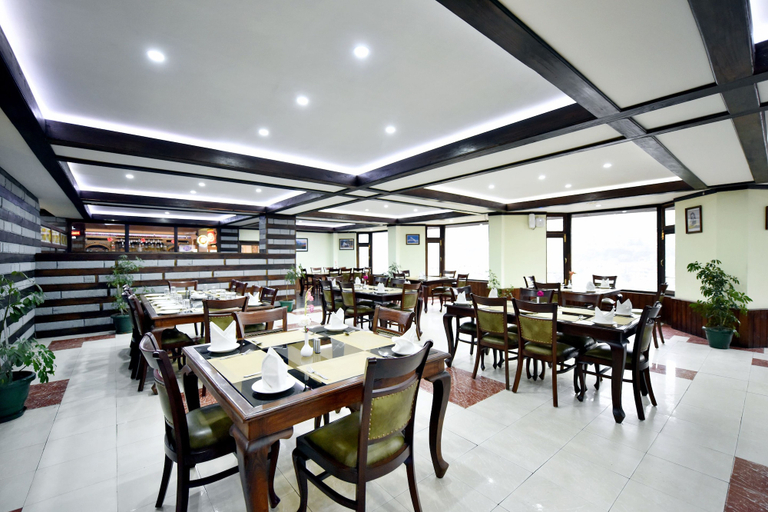 Food & Drinks 3, Hotel Shobla Royale, Kullu
