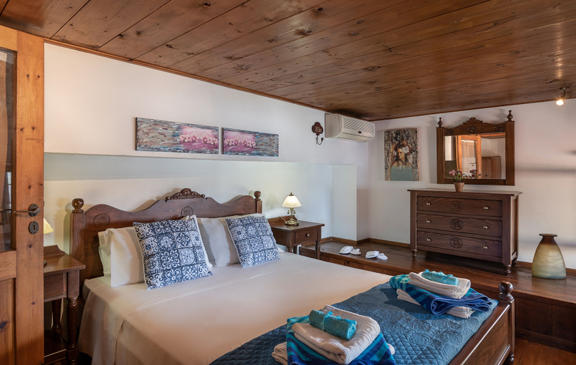 Bedroom 3, Kritiko Arhontiko, Crete