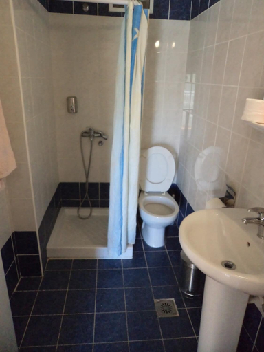 Bathroom 5, Rea Hotel, South Aegean