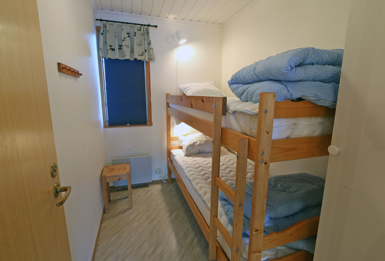 Bedroom 5, Hassela Ski Resort Cabins, Nordanstig