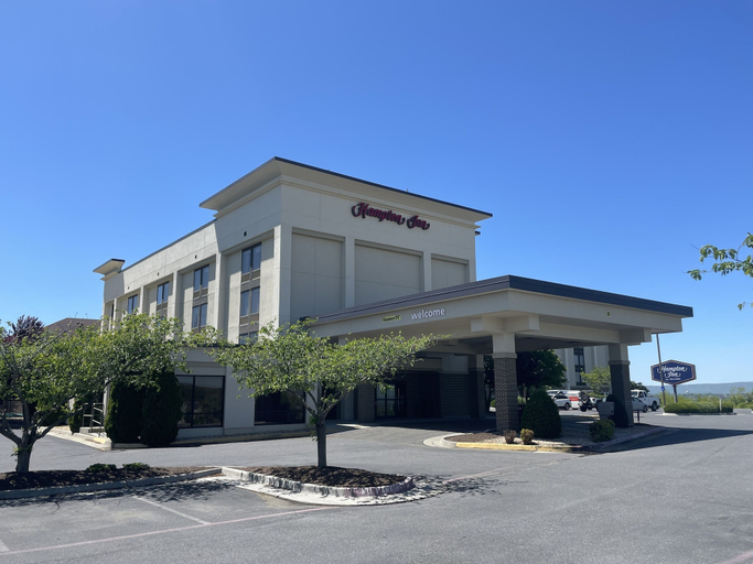 Exterior & Views, Hampton Inn Harrisonburg - University, Harrisonburg