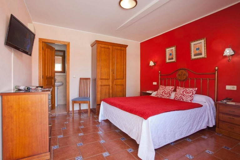 Bedroom 2, Hotel Alvaro, Asturias